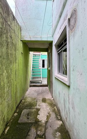 Casa à venda com 220m², 5 quartos e 1 vaga Casa à venda com 220m², 5 quartos e 1 vagaQuintal