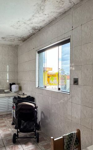 Casa à venda com 220m², 5 quartos e 1 vaga Casa à venda com 220m², 5 quartos e 1 vagaCozinha - Casa 1