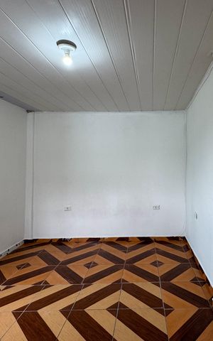 Casa à venda com 220m², 5 quartos e 1 vaga Casa à venda com 220m², 5 quartos e 1 vagaQuarto - Casa 3