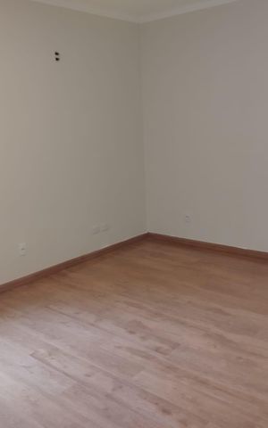 Casa para alugar com 230m², 3 quartos e 4 vagas Casa para alugar com 230m², 3 quartos e 4 vagasQuarto 2