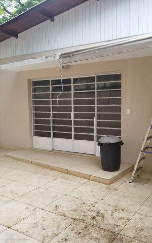 Casa para alugar com 230m², 3 quartos e 4 vagas Casa para alugar com 230m², 3 quartos e 4 vagasQuintal