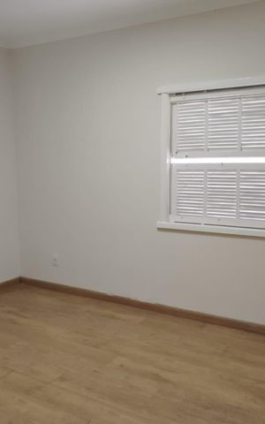 Casa para alugar com 230m², 3 quartos e 4 vagas Casa para alugar com 230m², 3 quartos e 4 vagasQuarto 1
