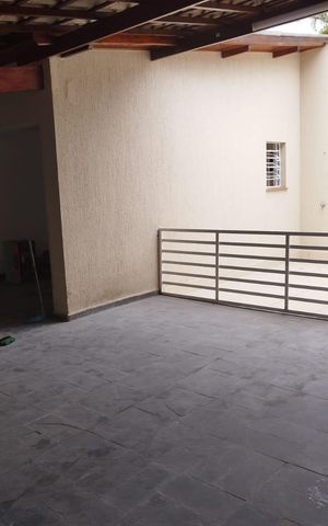 Casa para alugar com 230m², 3 quartos e 4 vagas Casa para alugar com 230m², 3 quartos e 4 vagasQuintal