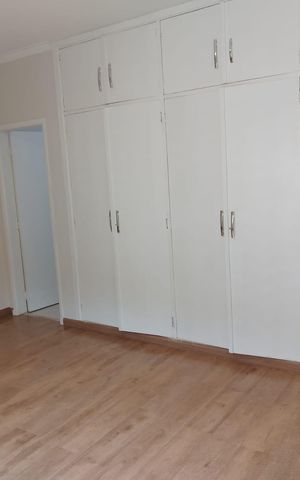 Casa para alugar com 230m², 3 quartos e 4 vagas Casa para alugar com 230m², 3 quartos e 4 vagasSuíte