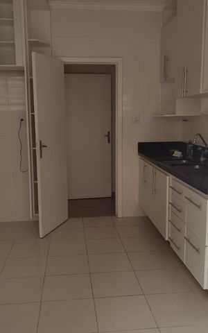 Casa para alugar com 230m², 3 quartos e 4 vagas Casa para alugar com 230m², 3 quartos e 4 vagasCozinha