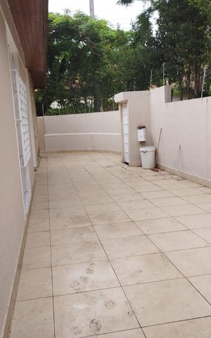 Casa para alugar com 230m², 3 quartos e 4 vagas Casa para alugar com 230m², 3 quartos e 4 vagasQuintal