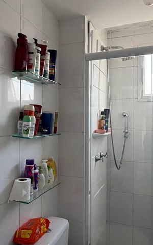 Apartamento à venda com 53m², 2 quartos e 1 vaga Apartamento à venda com 53m², 2 quartos e 1 vagaBanheiro Social