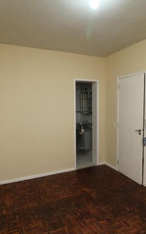Apartamento para alugar com 98m², 3 quartos e 1 vaga Apartamento para alugar com 98m², 3 quartos e 1 vagaSuite
