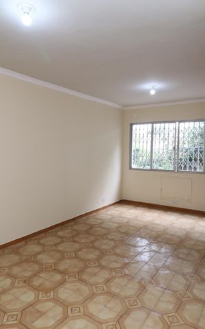 Apartamento para alugar com 98m², 3 quartos e 1 vaga Apartamento para alugar com 98m², 3 quartos e 1 vagaSala