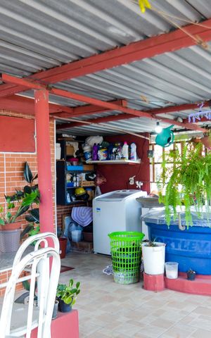 Casa à venda com 120m², 3 quartos e 1 vagaÁrea de Serviço 