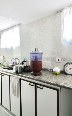 Casa à venda com 134m², 2 quartos e 2 vagas Casa à venda com 134m², 2 quartos e 2 vagasCozinha