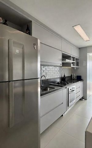 Apartamento à venda com 68m², 2 quartos e 1 vagaCozinha 