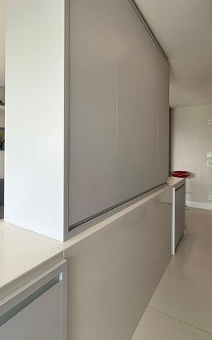 Apartamento à venda com 68m², 2 quartos e 1 vagaCozinha 