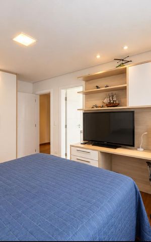 Casa de condomínio à venda com 560m², 4 quartos e 4 vagas Casa de condomínio à venda com 560m², 4 quartos e 4 vagasSuíte 3