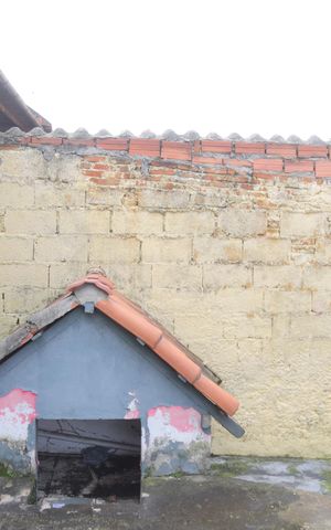 Casa à venda com 200m², 2 quartos e 2 vagas