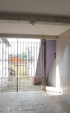 Casa à venda com 200m², 2 quartos e 2 vagas