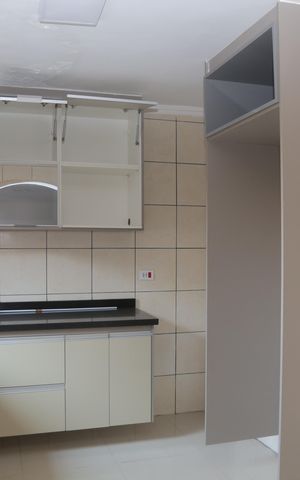 Casa à venda com 200m², 2 quartos e 2 vagas