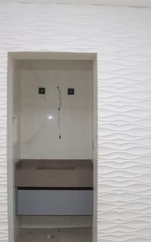 Casa à venda com 200m², 2 quartos e 2 vagas