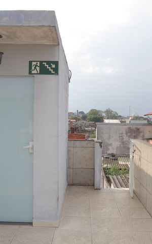 Casa à venda com 200m², 2 quartos e 2 vagas