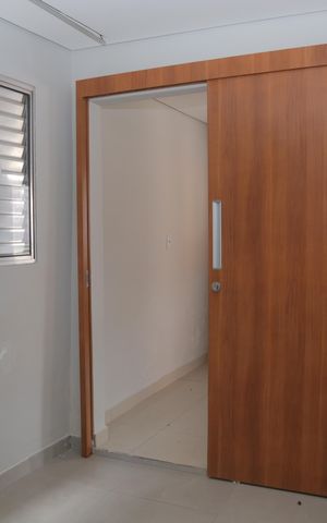 Casa à venda com 200m², 2 quartos e 2 vagas