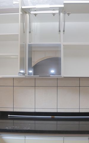Casa à venda com 200m², 2 quartos e 2 vagas