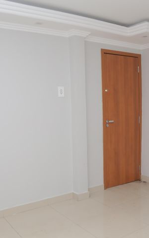 Casa à venda com 200m², 2 quartos e 2 vagas