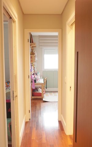 Apartamento à venda com 144m², 1 quarto e 2 vagas Apartamento à venda com 144m², 1 quarto e 2 vagasAcesso aos Quartos