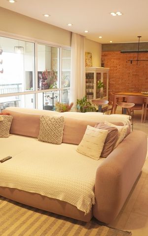 Apartamento à venda com 144m², 1 quarto e 2 vagas Apartamento à venda com 144m², 1 quarto e 2 vagasSala de TV