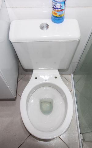Casa para alugar com 42m², 2 quartos e sem vagaBanheiro