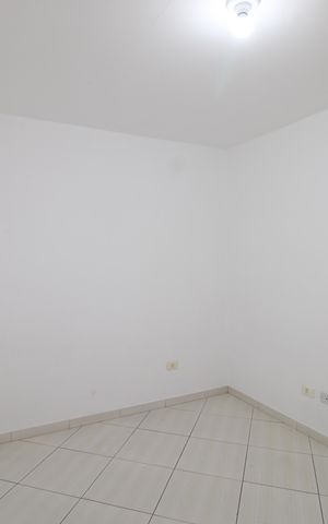 Casa para alugar com 42m², 2 quartos e sem vagaQuarto 1