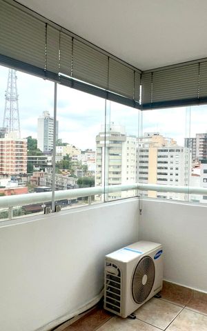 Apartamento para alugar com 40m², 1 quarto e 1 vaga Apartamento para alugar com 40m², 1 quarto e 1 vagaVaranda