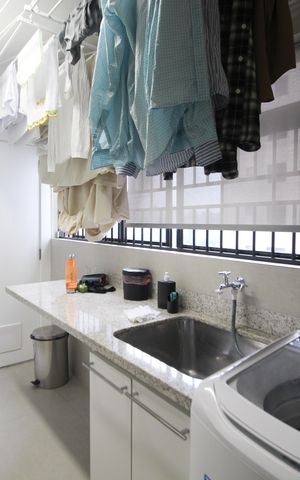Apartamento à venda com 130m², 2 quartos e 2 vagas Apartamento à venda com 130m², 2 quartos e 2 vagasÁrea de Serviço
