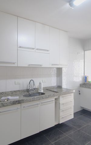 Apartamento para alugar com 93m², 3 quartos e 2 vagasCozinha