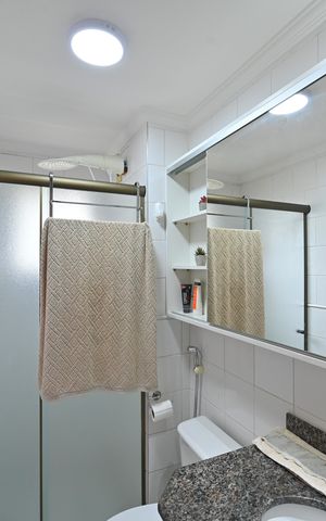 Apartamento à venda com 63m², 2 quartos e 1 vagaBanheiro Social