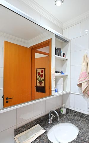 Apartamento à venda com 63m², 2 quartos e 1 vagaBanheiro Social