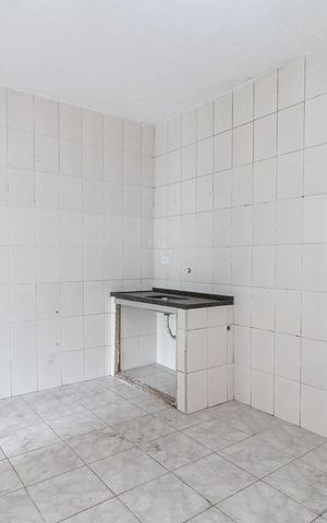 Casa à venda com 84m², 3 quartos e sem vaga Casa à venda com 84m², 3 quartos e sem vagaCozinha