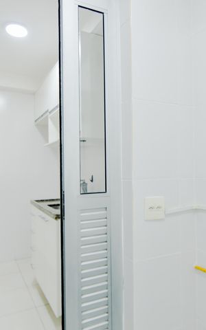 Apartamento à venda com 60m², 2 quartos e 1 vagaÁrea de Serviço