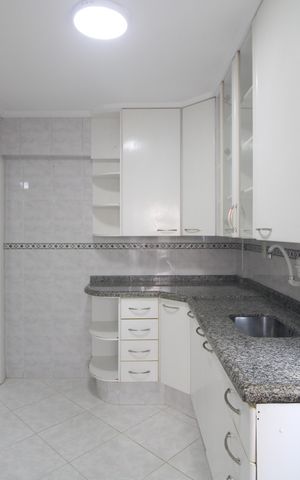 Apartamento para alugar com 58m², 2 quartos e 1 vagaCozinha