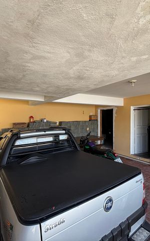 Casa à venda com 300m², 3 quartos e 2 vagas Casa à venda com 300m², 3 quartos e 2 vagasChurrasqueira