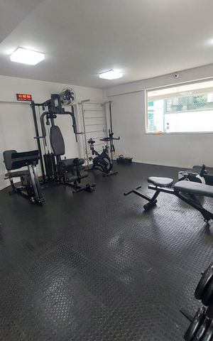 Apartamento à venda com 80m², 3 quartos e 2 vagas Apartamento à venda com 80m², 3 quartos e 2 vagasAcademia