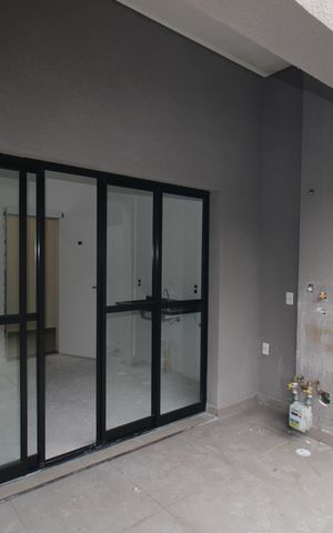 Apartamento à venda com 58m², 2 quartos e 1 vagaSala / Cozinha - Quintal