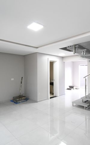 Casa para alugar com 140m², 3 quartos e 2 vagasSala