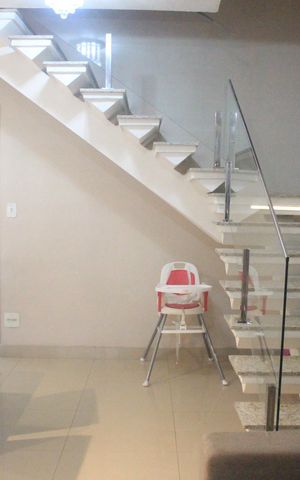 Casa à venda com 161m², 3 quartos e 1 vagaSala