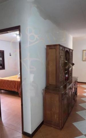Casa à venda com 240m², 3 quartos e 5 vagas