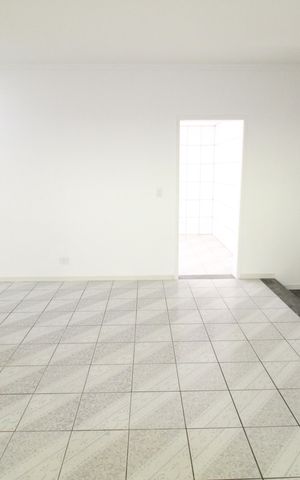Casa para alugar com 60m², 2 quartos e 1 vagaSala