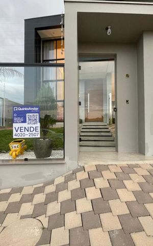 Casa à venda com 233m², 3 quartos e 2 vagasPlaca Instalada em 03/10/2026 - Cod.TWXX-8