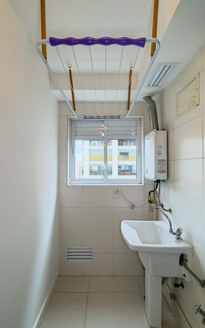 Apartamento à venda com 71m², 2 quartos e 1 vaga Apartamento à venda com 71m², 2 quartos e 1 vagaCozinha e Área de Serviço