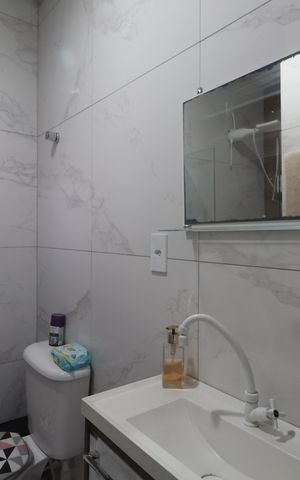 Casa à venda com 48m², 2 quartos e 1 vagaBanheiro 
