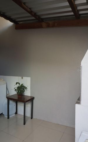Casa à venda com 48m², 2 quartos e 1 vagaChurrasqueira