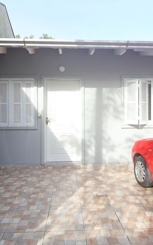 Casa à venda com 48m², 2 quartos e 1 vagaQuintal